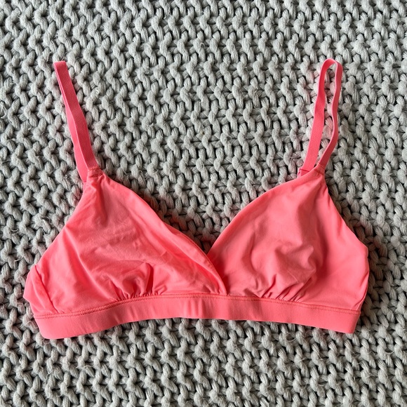 SKIMS Other - NWT Skims Sorbet Cross Over Bralette
